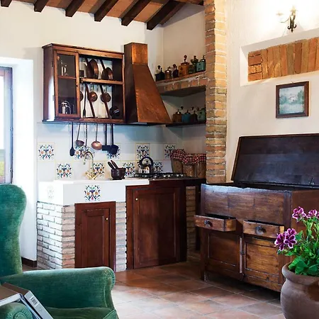 ファームステイ Antica Fattoria Del Colle